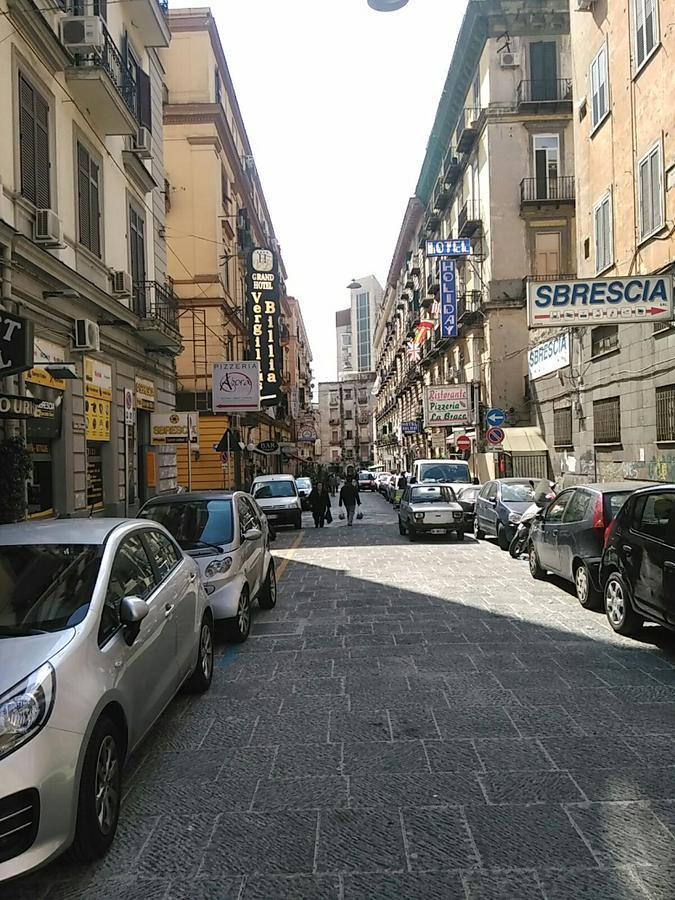 B&B Da Ary Colorful Rooms Naples Exterior photo